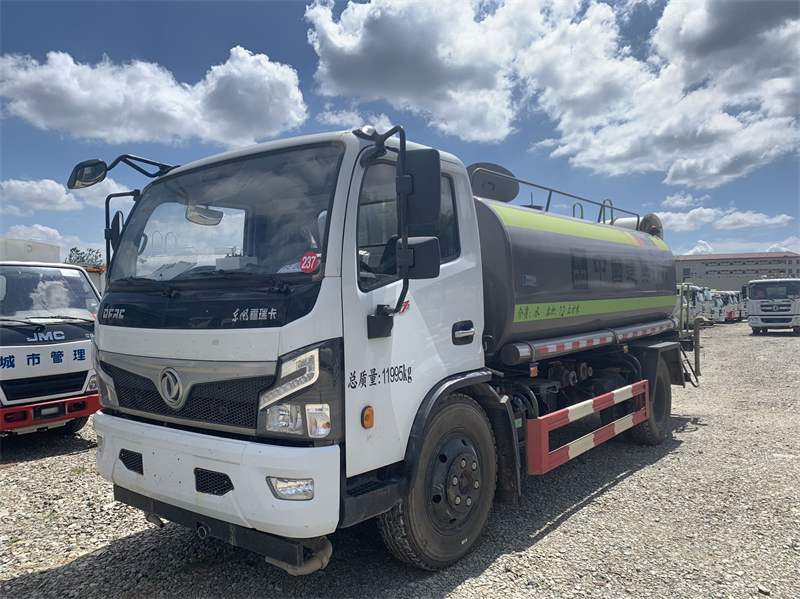 2022年國(guó)六東風(fēng)福瑞卡10方灑水車